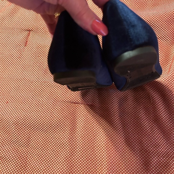 Report Navy Blue Women's Flats with Pearl Accent - Picture 4 of 6